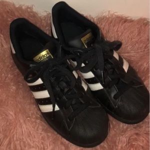 Adidas Superstar Shoe